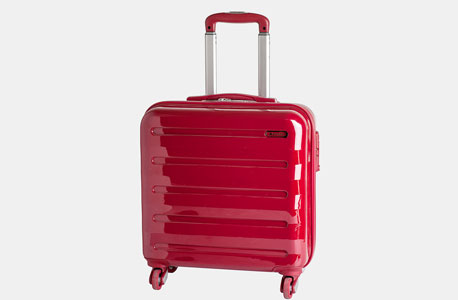 מזוודות קשיחות