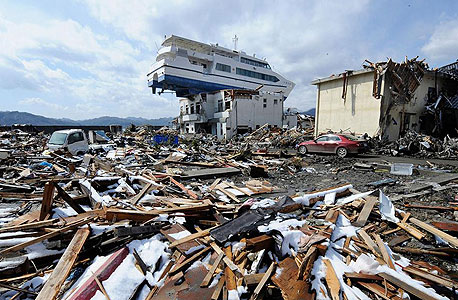 יפן, אחרי האסון. חלקים נכבדים מהמדינה עדיין לא שוקמו יפן, אחרי האסון. חלקים נכבדים מהמדינה עדיין לא שוקמו