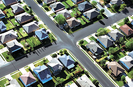 ארה&quot;ב: קצב העלייה השנתי של מחירי הבתים בשיא של 7 שנים