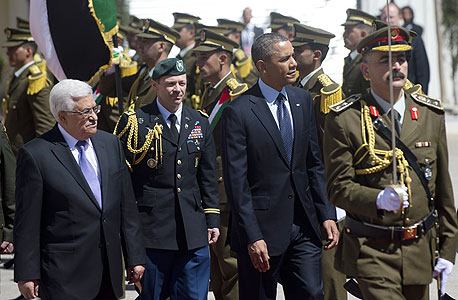 נשיא ארה"ב ברק אובמה ויו"ר הרשות הפלסטינית אבו מאזן ברמאללה