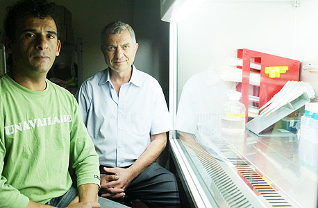 ערן עובדיה (מימין) מנכ"ל Immunity Pharma 