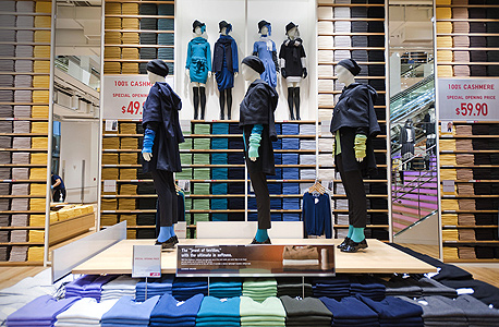 חנות הדגל של יוניקלו בניו יורק. רוקסטאר גלובלי