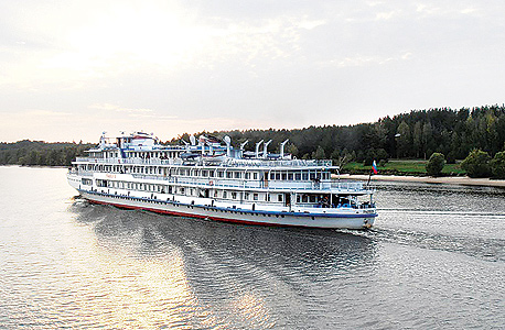 הנהר הארוך באירופה הוא הוולגה, החוצה את רוב הערים הגדולות ברוסיה