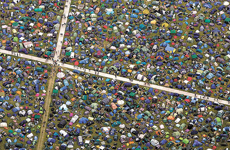 פסטיבל המוזיקה בגלסטונברי, בריטניה. ב־21.4 תיפתח מכירה חוזרת של הזמנות שבוטלו פסטיבל המוזיקה בגלסטונברי, בריטניה. ב־21.4 תיפתח מכירה חוזרת של הזמנות שבוטלו