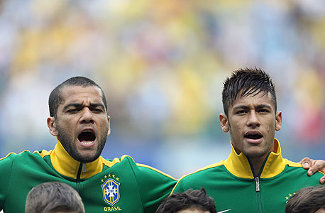 נבחרת ברזיל ניימאר דני אלבש, צילום: אי פי איי