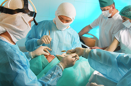 חדר ניתוח (ארכיון), צילום: שאטרסטוק