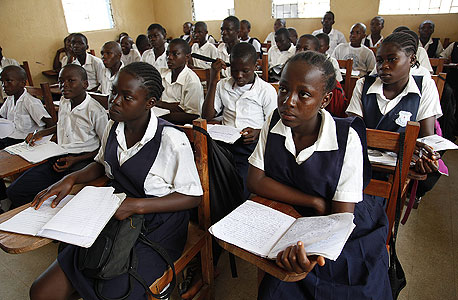 בית ספר בליבריה, מדיניות הצנע באפריקה פוגעת בחינוך, צילום: אי פי איי