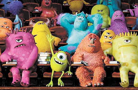 "בית ספר למפלצות". לא יצירת מופת אבל סרט מצחיק, מהנה ומבדר