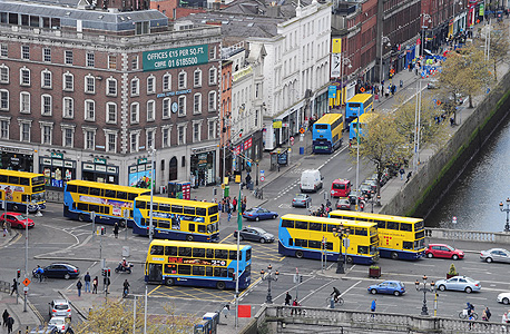 תחבורה ציבורית בדבלין, צילום: בלומברג