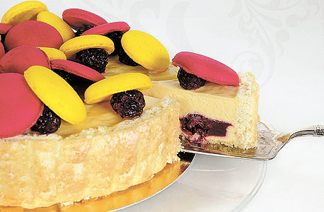 נומילי פטיסרי: עוגת שרלוט. 180–130 שקל