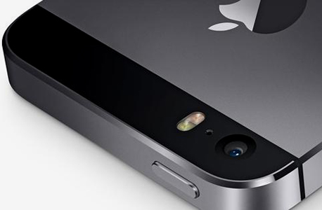 דיווח: אפל רוצה להפוך את האייפון לשלט אוניברסלי