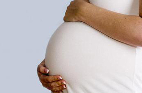 הריון. בטיפולי פוריות הוא בסיכון גבוה