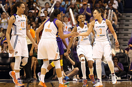 שחקניות WNBA. ב-NBA הבינו את הפוטנציאל