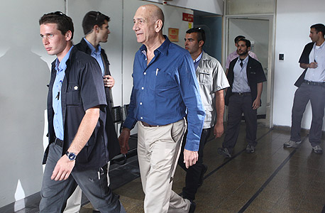 אהוד אולמרט בבית המשפט בספטמבר האחרון, צילום: אוראל כהן