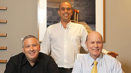 מימין: יעקב ישראלי, יאיר ברדה ואלי טנא