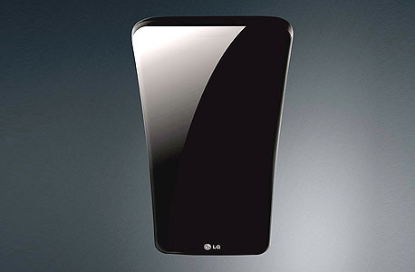 LG מזנבת בסמסונג: מפתחת סמארטפון עם מסך קעור בשם G Flex
