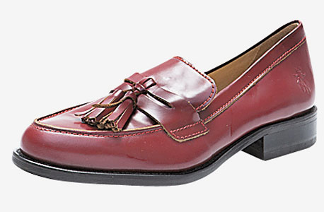 נעלים של  Fly London בסטורי