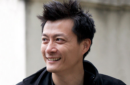 ד"ר חורחה צ'אם. "כל אחד יכול להתחבר לרעיון של אדם צעיר שלא יודע מה לעשות עם חייו או מנסה לתפקד תחת בוס חסר התחשבות" 