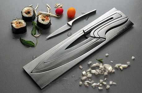 מערכת שלובה של סכינים