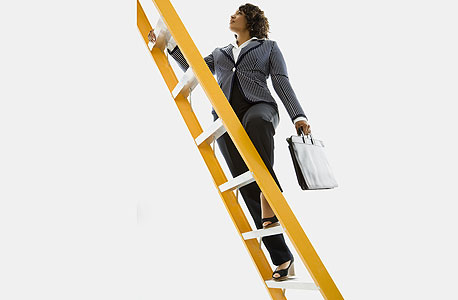 קריירה סולם ארגון פירמידה ארגונית, צילום: אימג'בנק/thinkstock