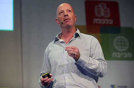 טל רבן מנכ"ל קוקה קולה ישראל ועידת הקיימות לעסקים 2013, צילום: עמית שעל