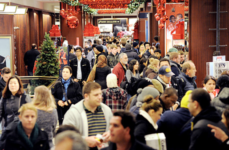 טירוף של קניות - בלק פריידיי בארה"ב, צילום: בלומברג