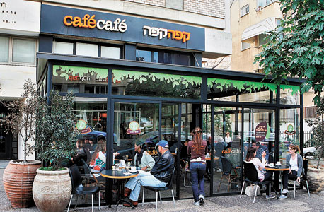 בית קפה קפה בתל אביב, צילום: צביקה טישלר
