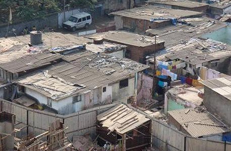 שכונת הפחונים שתפונה במומבאי