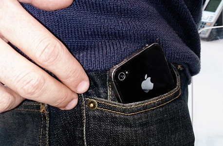 אם יגנבו לך את האייפון, תחליף אותו בדגם החדש?