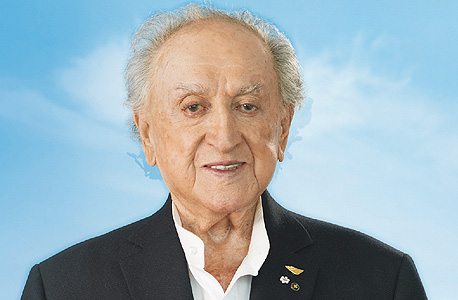איש העסקים ויזם הנדל&quot;ן דוד עזריאלי נפטר בגיל 92