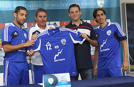 אלטשולר-שחם ימשיך כנותן החסות הראשית של נבחרות ישראל בכדורגל לשני קמפיינים נוספים