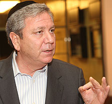 מאיר גורביץ', המנכ"ל ובעל השליטה בארזים