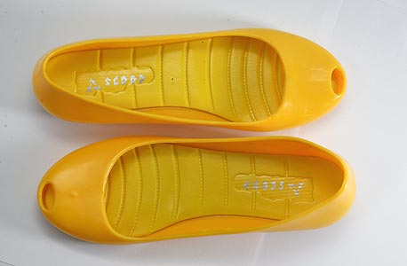 נעלי סקופ, צילום: שאול גולן
