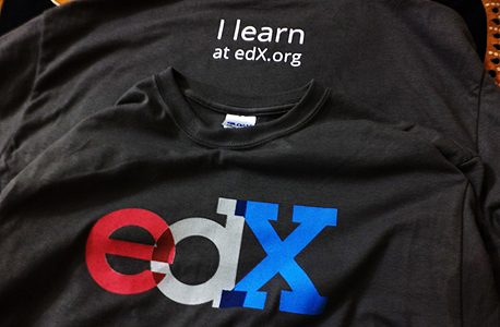 מערכת הלימודים EdX. פותחה על ידי סטודנטים בהרווארד