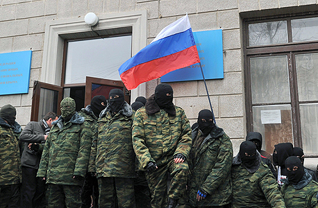 חיילים רוסים בקרים בתחילת החודש, צילום: איי אף פי