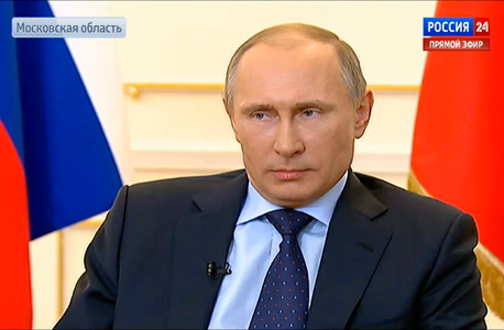 פוטין: &quot;השלטון בקייב הופל בהפיכה; רוסיה לא תילחם נגד אוקראינה&quot;
