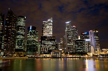 1. סינגפור. נסמכת על מדינות אחרות לצורך אספקת אנרגיה ולמים, צילום: בלומברג