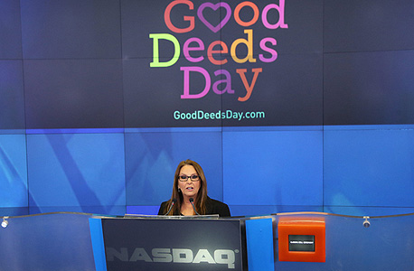 שרי אריסון אתמול בפתיחת המסחר בנסדא"ק, צילום: The NASDAQ OMX Group, Inc