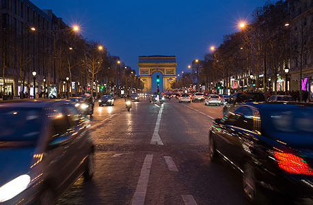 פריז, צילום: בלומברג