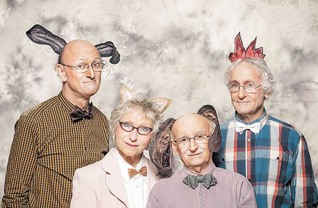 מתוך ההצגה. "כולם עובדים על ההצגה כאילו מדובר בבכורה בקאמרי" מתוך ההצגה. "כולם עובדים על ההצגה כאילו מדובר בבכורה בקאמרי"