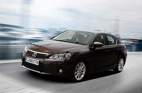 לקסוס CT200H. מחיר: 122 אלף שקל