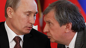 נשיא רוסיה ולדימיר פוטין (משמאל) ומנכ"ל רוסנפט איגור סצ'י