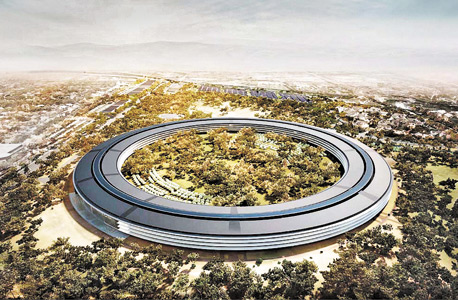 הדמיית המבנה החדש של אפל בקופרטינו, קליפורניה. החברה מתנתקת והופכת יותר ויותר לישות עצמאית וריבונית, צילום: בלומברג