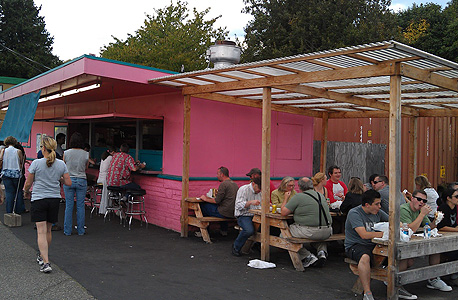 מסעדת פסאו. שוכנת בצריף קטן, צילום: exploringseattle.com