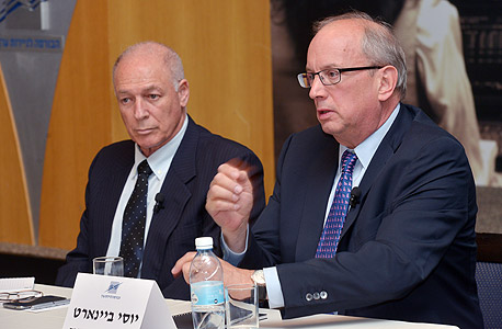 מימין: מנכ"ל הבורסה יוסי ביינארט והיו"ר אמנון נויבך, צילום: גיא אסייג