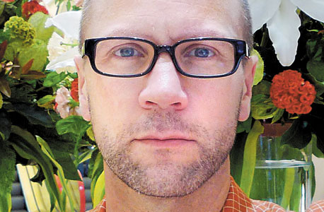 מלהאוס. הציג בטייט, במומה ובפומפידו מלהאוס. הציג בטייט, במומה ובפומפידו