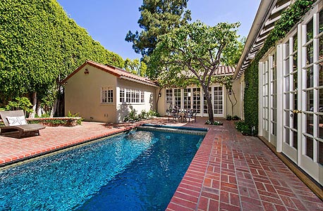 ג'ודי פוסטר מוכרת את ביתה בהוליווד, צילום: אם סי טי