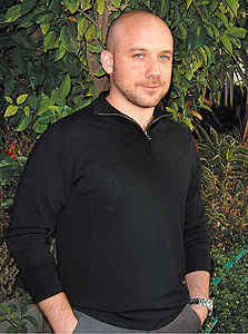 "יש משקיעים מאוד מוכשרים שלא עברו את מסלול ההסמכה המקובל". יונתן גלאור "יש משקיעים מאוד מוכשרים שלא עברו את מסלול ההסמכה המקובל". יונתן גלאור