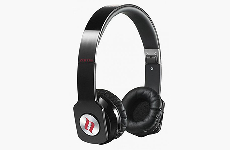 Noontec Zoro HD. אוזניות בעלות רגישות של 108 דציבל ועכבה של 32 אוהם. מחיר: 150 דולר