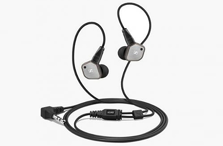 Sennheiser IE 8. אוזניות בעלות רגישות של 125 דציבל ועכבה של 16 אוהם. מחיר: 300 דולר